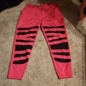 POP Fit Leggings in Pink with Black Mesh Stripes